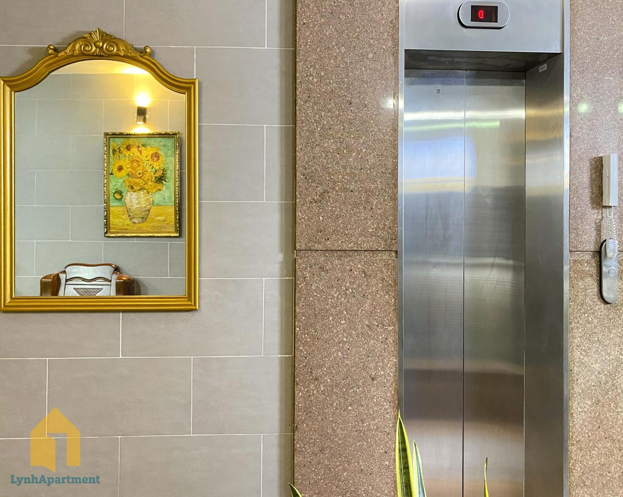 Apartment Lynhapartment District 1 Near Bui Vien Ho Chi Minh City